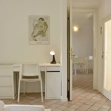 Apartment Confortevole Santa Maria Novella Florence