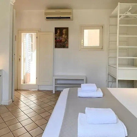 Confortevole Santa Maria Novella Apartment Florence