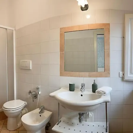 Confortevole Santa Maria Novella Apartamento *